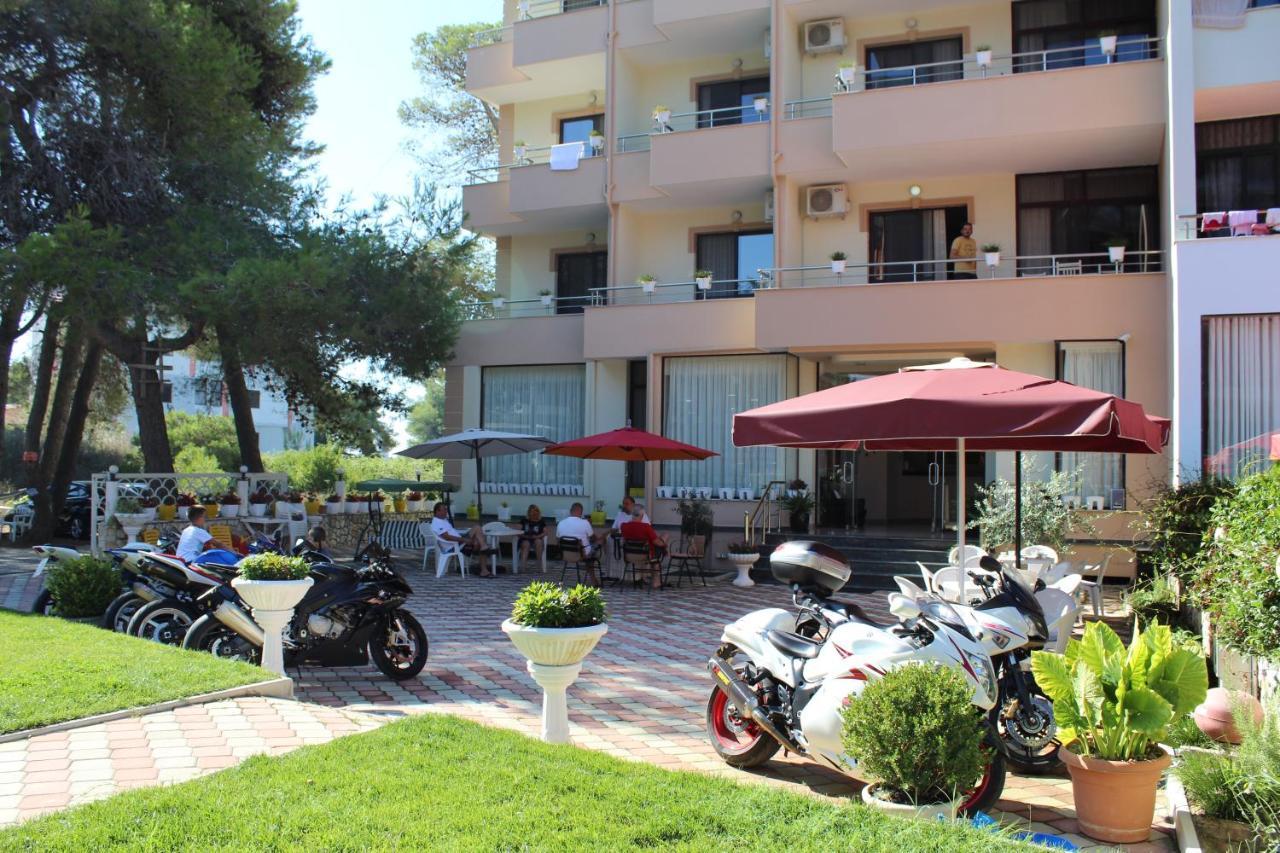 Hotel Villa Aljor Golem  Exterior foto